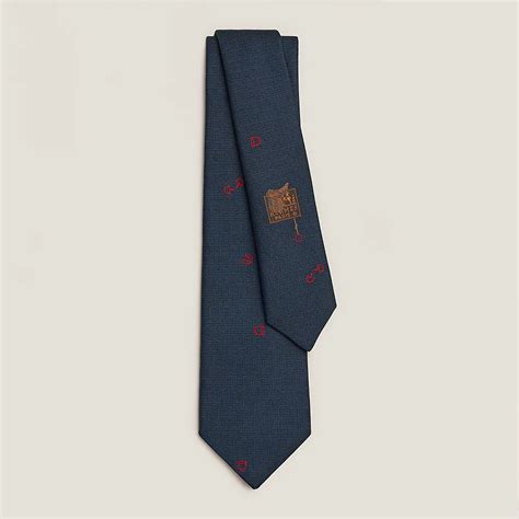 Pluie Equestre tie 